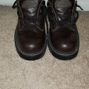 Sketchers casual shoes